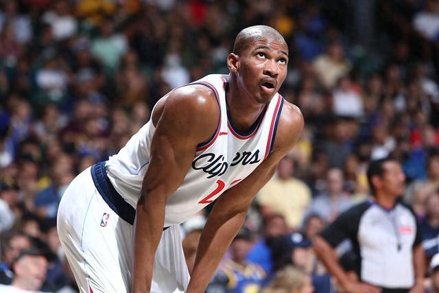 中国女篮和三人女篮共18人获体育运动荣誉奖章