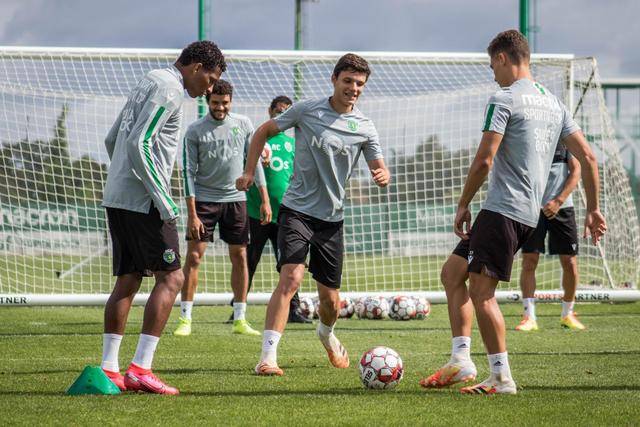 强强对话！森林狼大胜快船继续排名西部第一